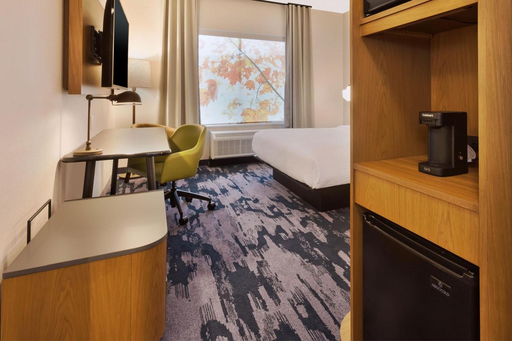 Fairfield By Marriott Inn & Suites Grand Rapids North Walker Exteriör bild