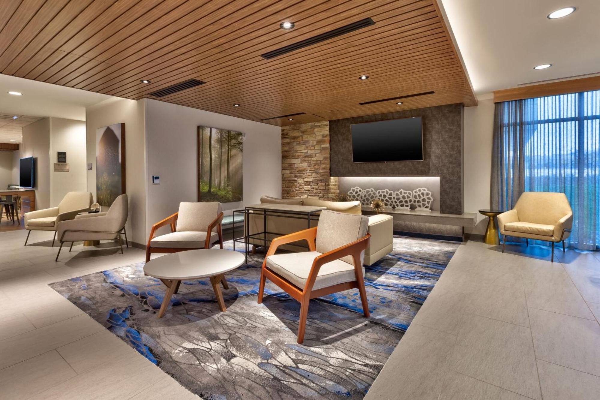 Fairfield By Marriott Inn & Suites Grand Rapids North Walker Exteriör bild